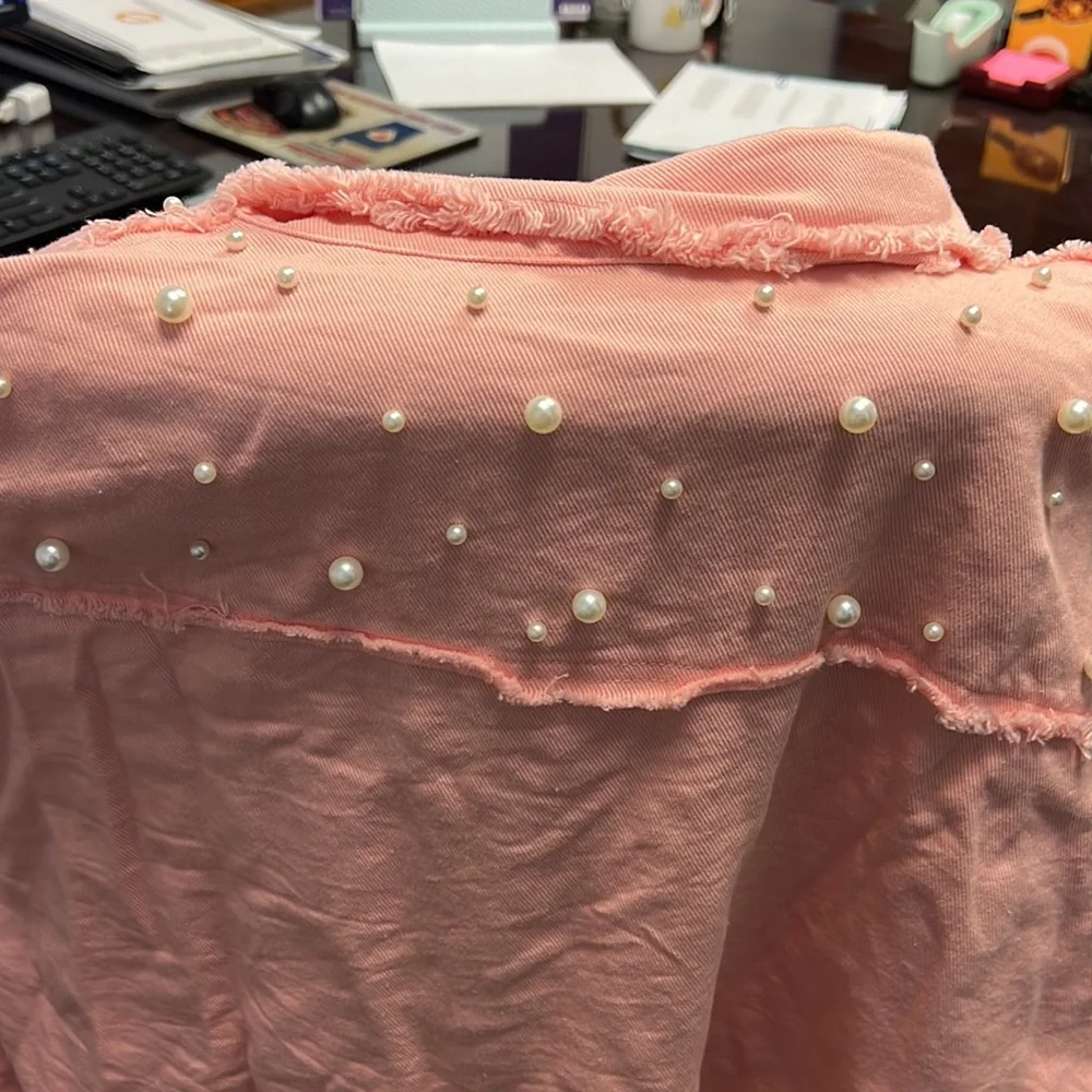 Shacket - Picture 4 of 4